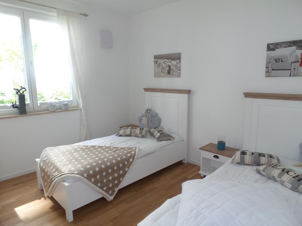 Strandnahe Fewos Mit Terrasse Oder Dachterrasse, Strandhaus Seeblick, Binz Room photo